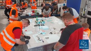 RESCOLL forme les colleurs des Chemins de Fers Fédéraux (CFF) suisses